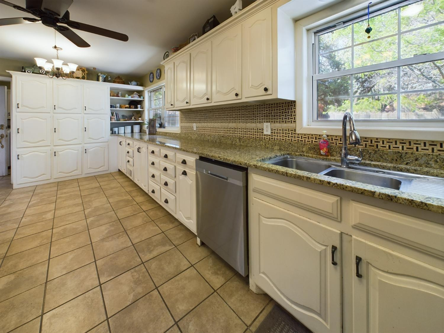 2401 Mesa Road Lubbock, TX 79403 - Photo 20 of 50 Photo 20