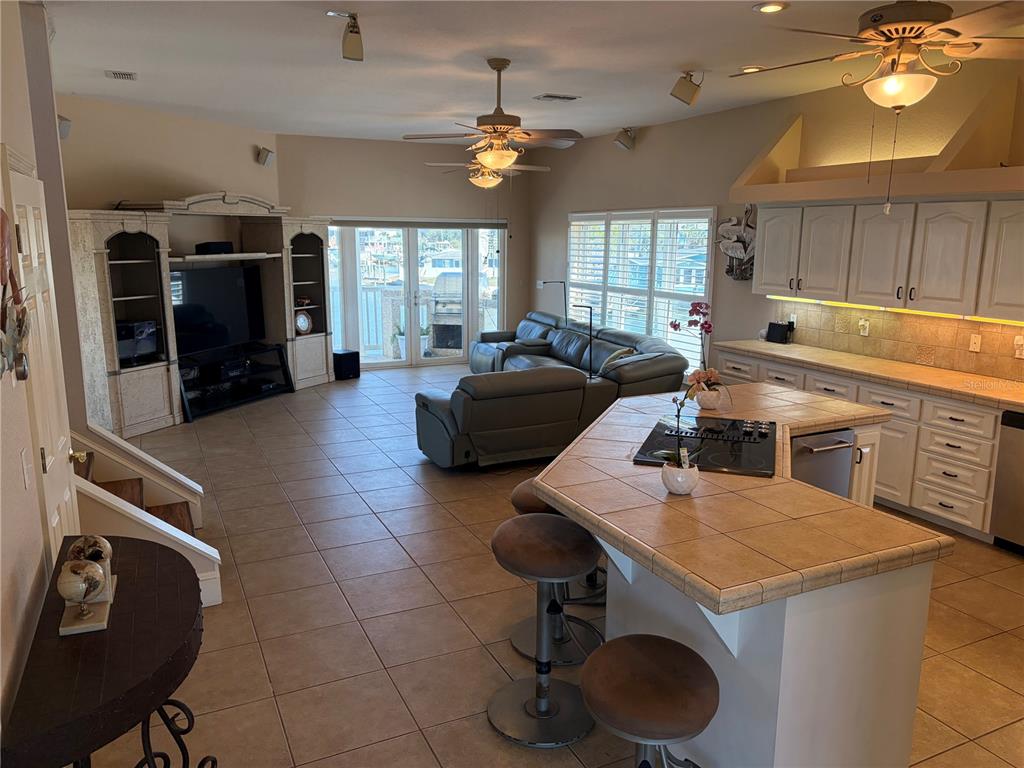 6441 Clark Street Hudson, FL 34667 - Photo 14 of 46