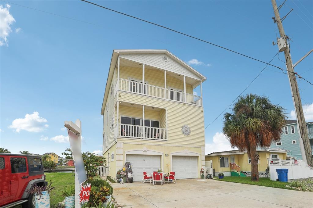 6441 Clark Street Hudson, FL 34667 - Photo 2 of 46