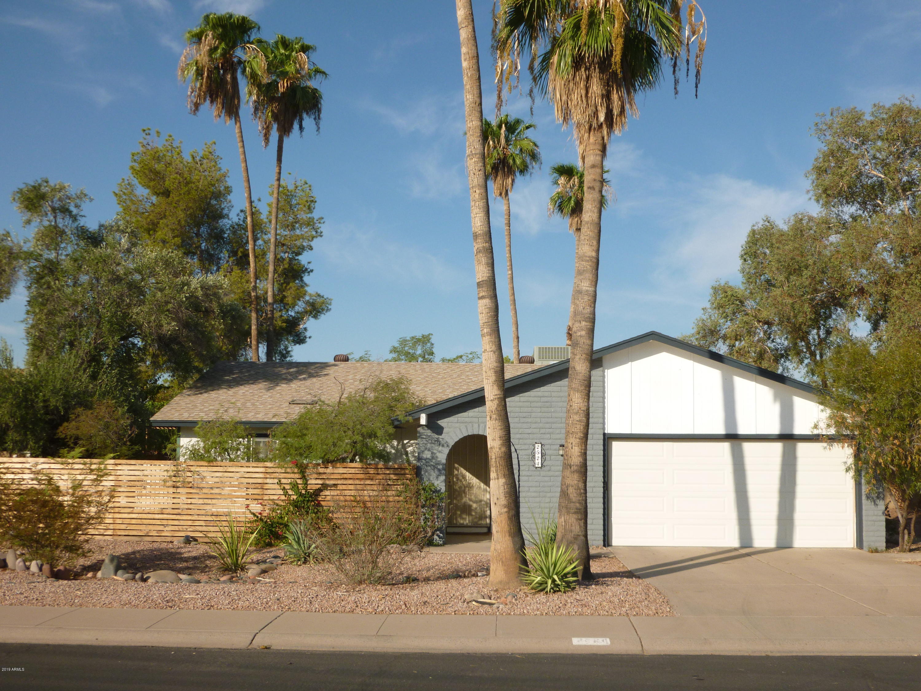 2524 South Evergreen Road Tempe, AZ 85282 - Photo 1 of 15 P1050794