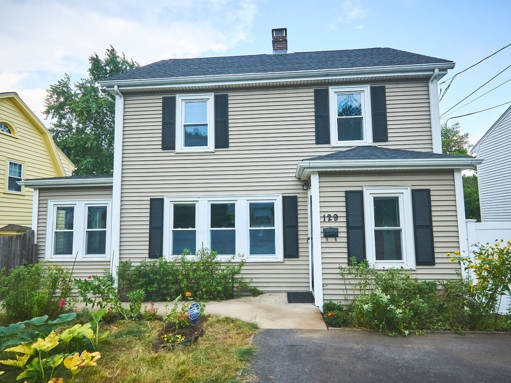 129 Florence Road Waltham, MA 02453 - Photo 1 of 35