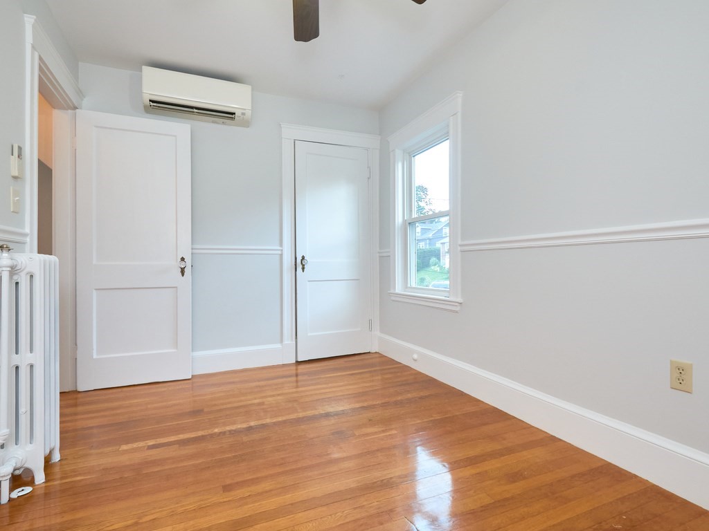 129 Florence Road Waltham, MA 02453 - Photo 27 of 35