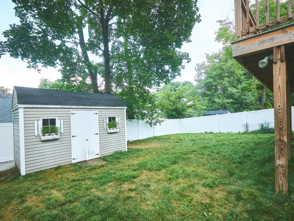 129 Florence Road Waltham, MA 02453 - Photo 4 of 35