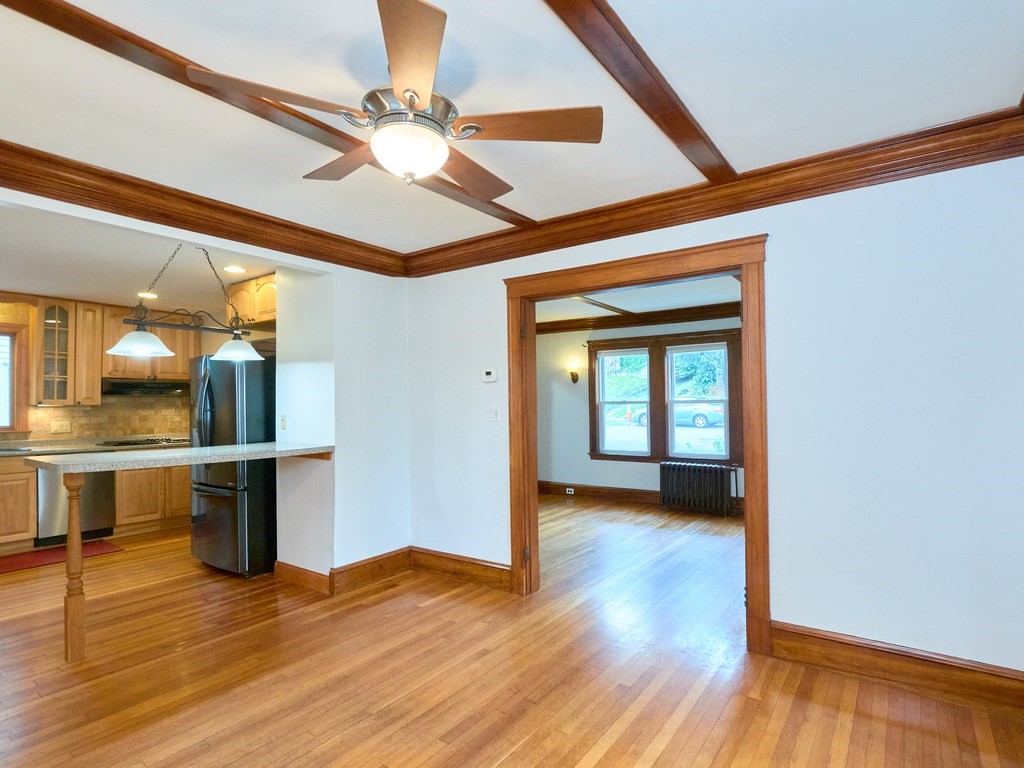 129 Florence Road Waltham, MA 02453 - Photo 10 of 35