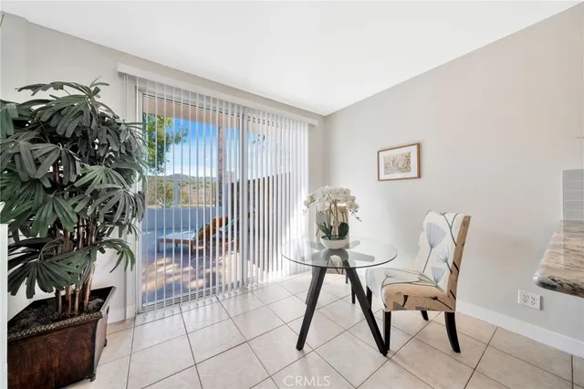 $950,000 | 160 VÃa Lampara, Rancho Santa Margarita, CA 92688