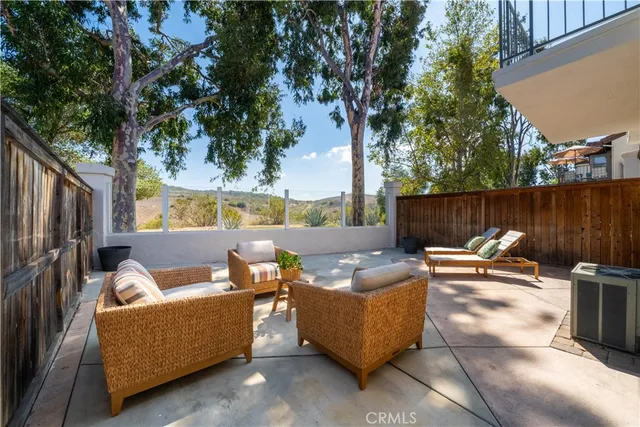 $950,000 | 160 VÃa Lampara, Rancho Santa Margarita, CA 92688