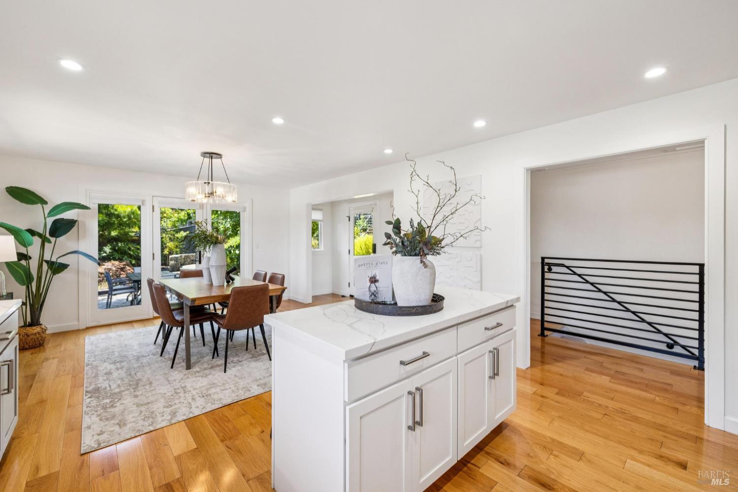 126 Ridge Road Fairfax, CA 94930 - Photo 7 of 50