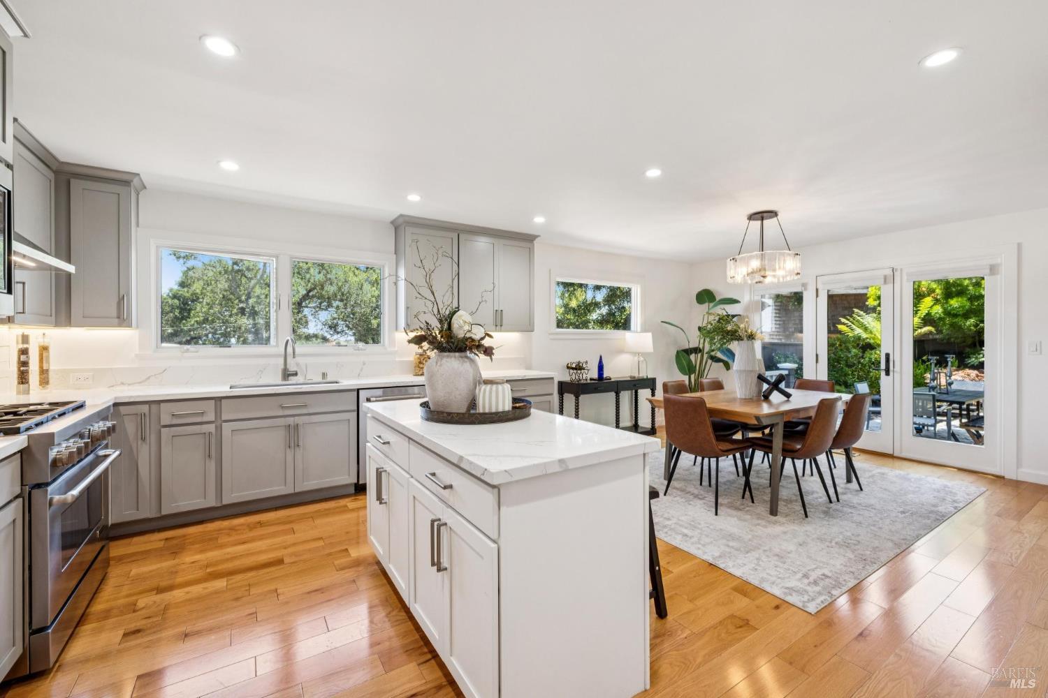 126 Ridge Road Fairfax, CA 94930 - Photo 8 of 50