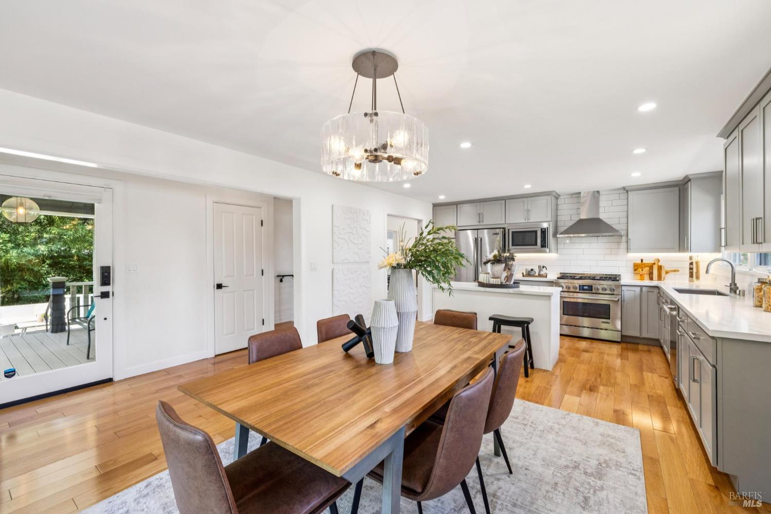 126 Ridge Road Fairfax, CA 94930 - Photo 9 of 50