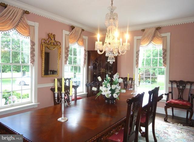 200 Cove Road Queenstown, MD 21658 - Photo 4 of 29 Dining Room