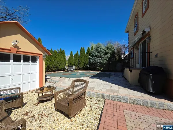 $4,500 | 75 Levitt Avenue, Bergenfield, NJ 07621