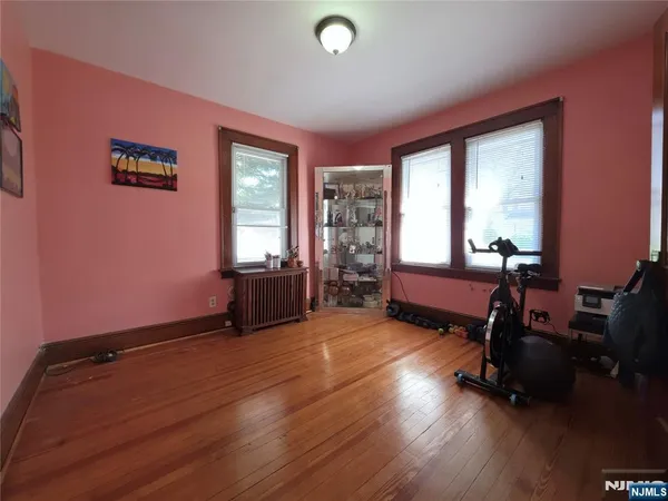 $4,500 | 75 Levitt Avenue, Bergenfield, NJ 07621