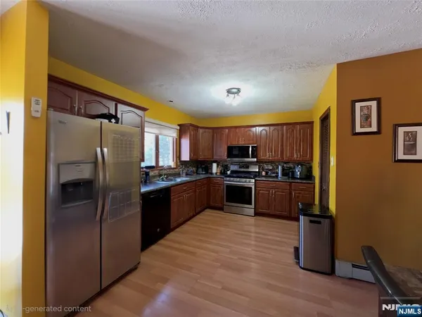 $4,500 | 75 Levitt Avenue, Bergenfield, NJ 07621