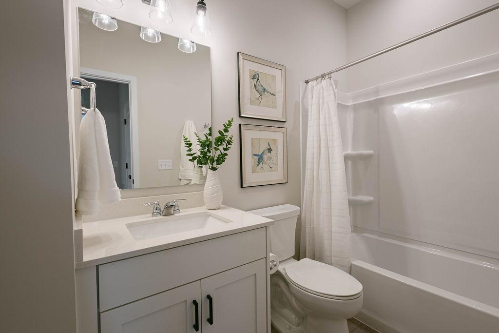 19003 Cloverleaf Way Farmington, MN 55024 - Photo 13 of 35