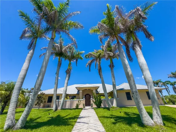 $7,000 | 7700 Hidden Hammock Lane, Vero Beach, FL 32966