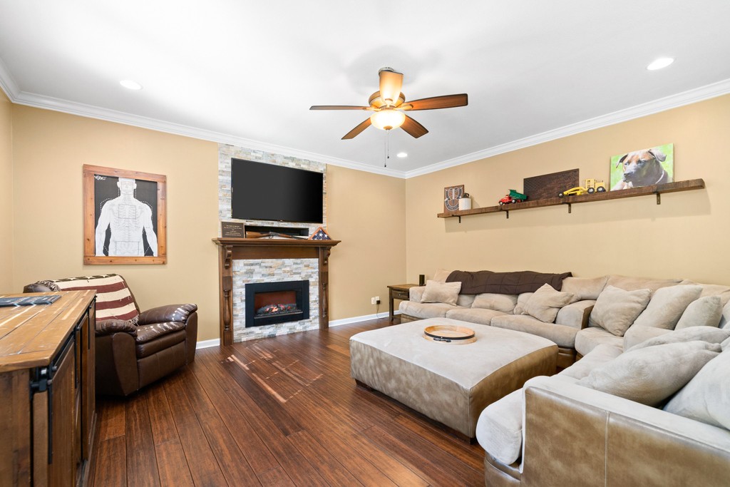 1583 Raven Road Clarksville, TN 37042 - Photo 12 of 50 Gallery Image 12