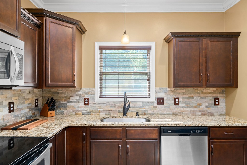 1583 Raven Road Clarksville, TN 37042 - Photo 20 of 50 Gallery Image 20