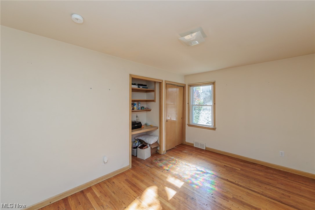 5198 East Farnhurst Road Cleveland, OH 44124 - Photo 15 of 34 Bedroom