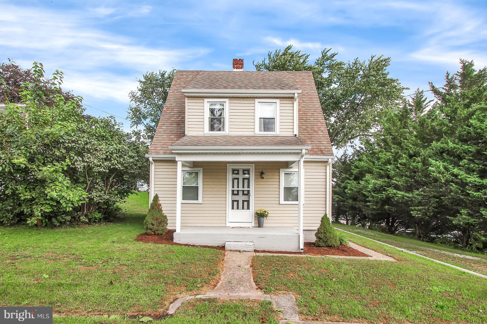 3901 Carlisle Road Dover, PA 17315 - Photo 2 of 25 Gallery Image 2