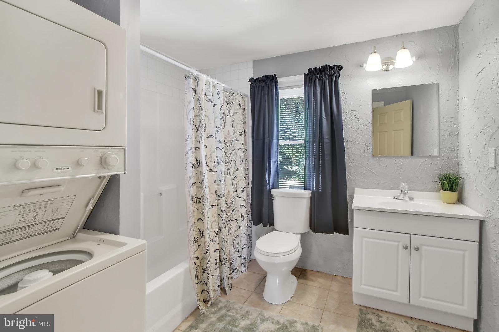 3901 Carlisle Road Dover, PA 17315 - Photo 13 of 25 Gallery Image 13