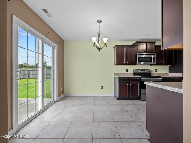 $1,850 | 140 Prelude Drive, Richlands, NC 28574