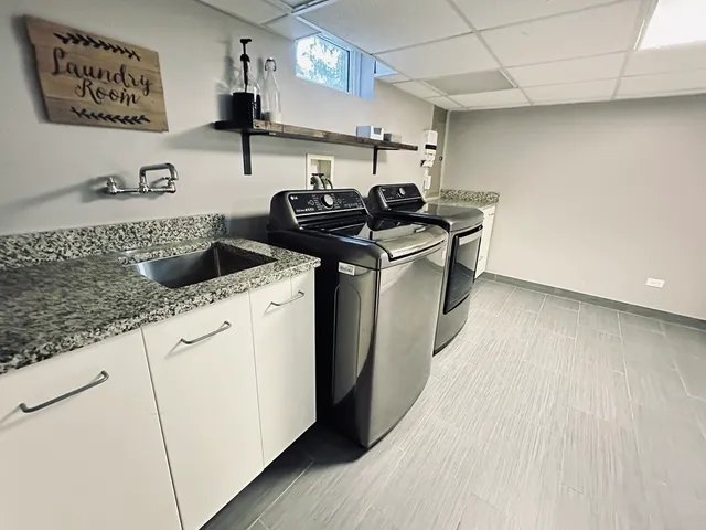 $750,000 | 953 Clay Court, Deerfield, IL 60015