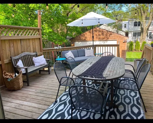 $750,000 | 953 Clay Court, Deerfield, IL 60015