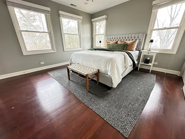 $750,000 | 953 Clay Court, Deerfield, IL 60015