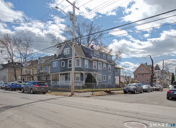 $2,950 | 373 Wood Avenue, Bridgeport, CT 06605