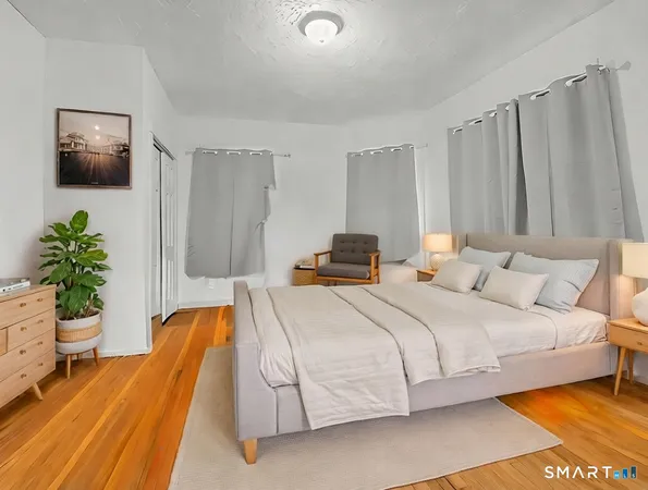 $2,950 | 373 Wood Avenue, Bridgeport, CT 06605