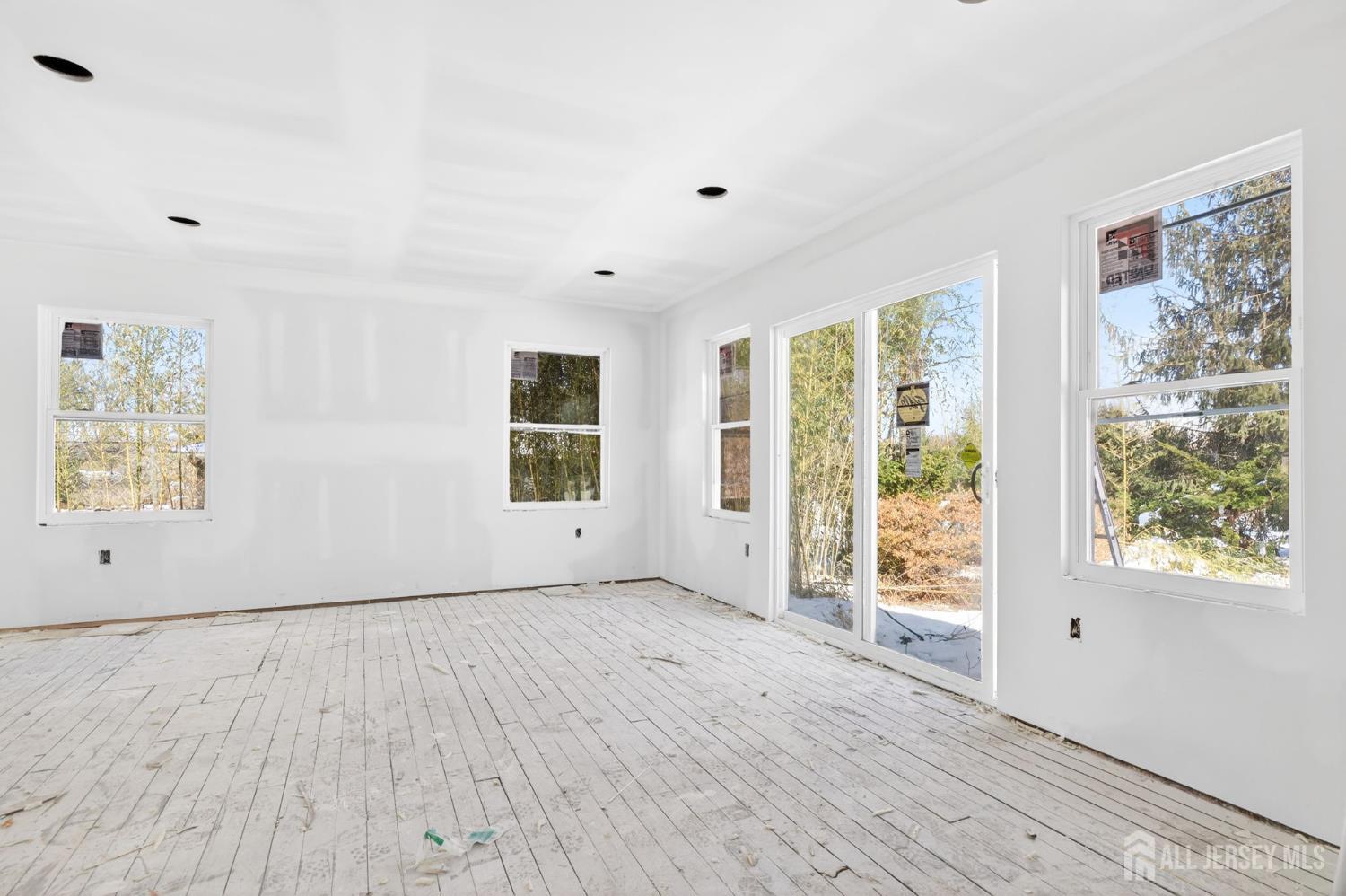 290 Fresh Ponds Road North Brunswick, NJ 08902 - Photo 13 of 44