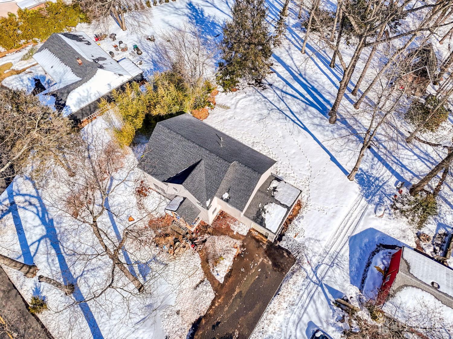 290 Fresh Ponds Road North Brunswick, NJ 08902 - Photo 3 of 44