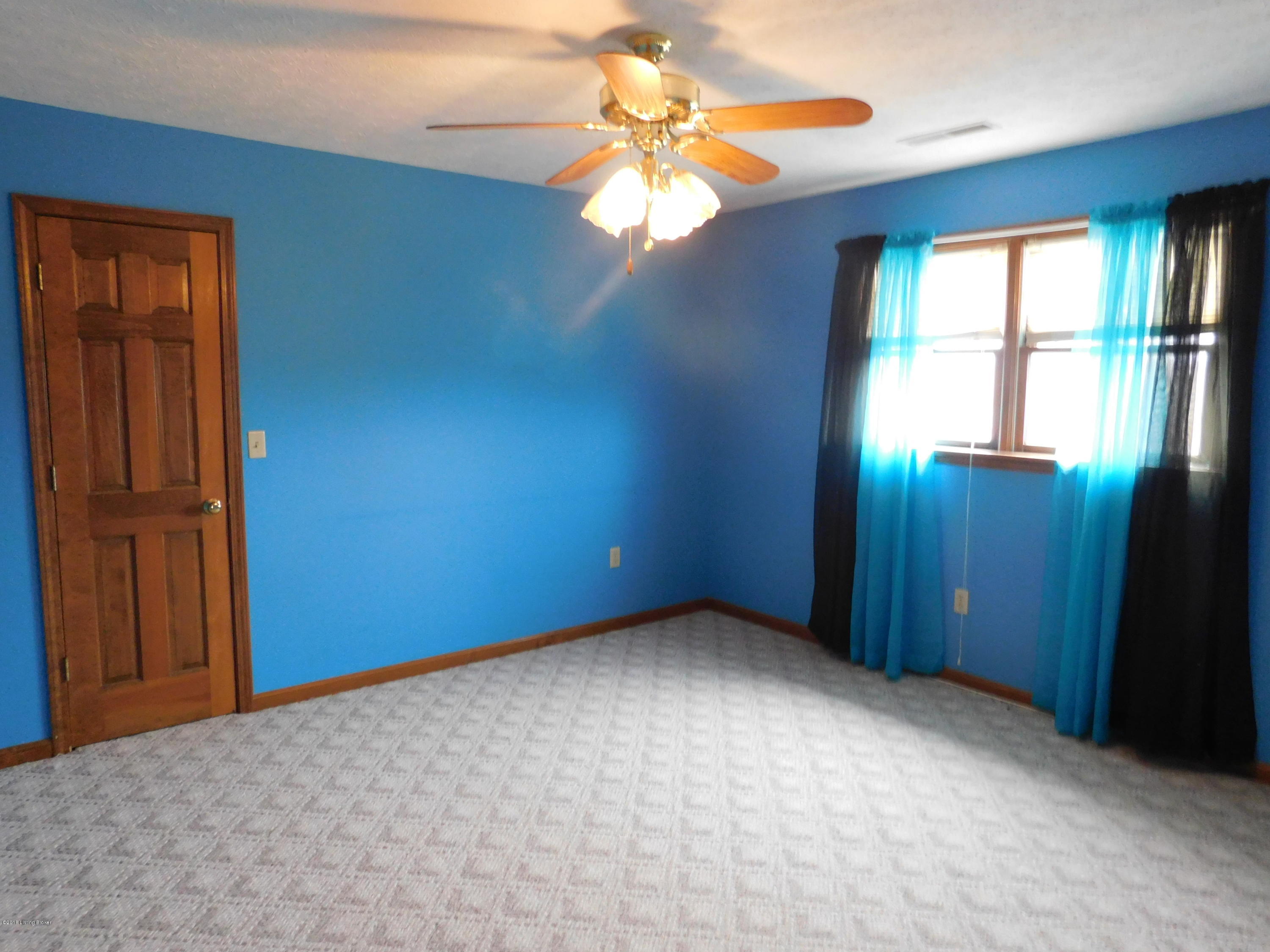 380 Dave Coffey Road Leitchfield, KY 42754 - Photo 15 of 27 DSCN0065