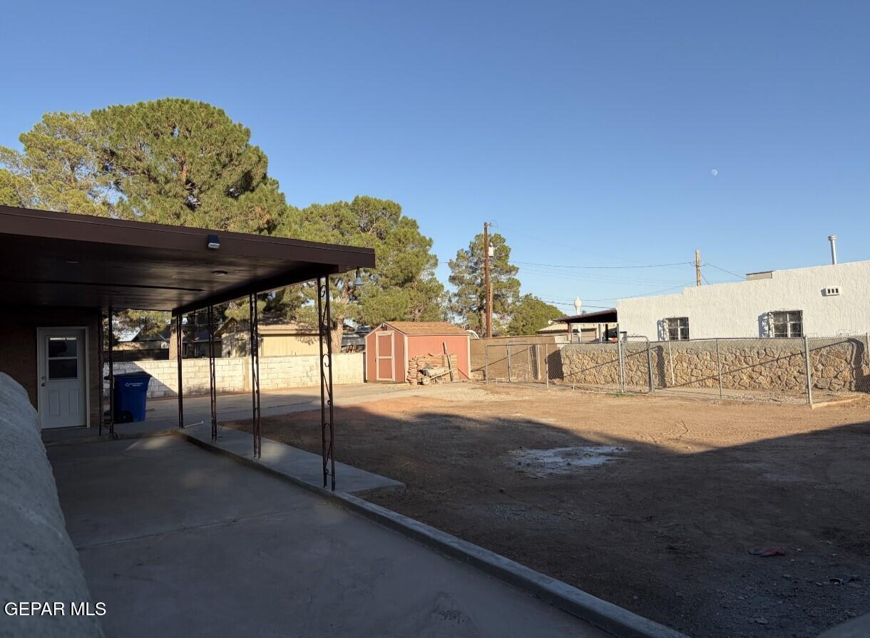 144 South Little Flower Road El Paso, TX 79915 - Photo 20 of 23 LF BACk Shed