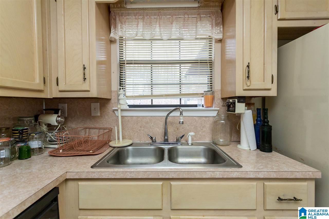 7744 Old Bradford Road Pinson, AL 35126 - Photo 11 of 31
