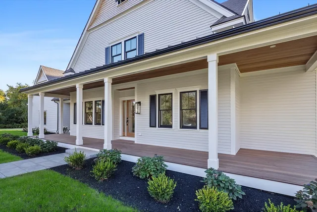 $2,395,000 | 2 Lily Lane, Wenham, MA 01984