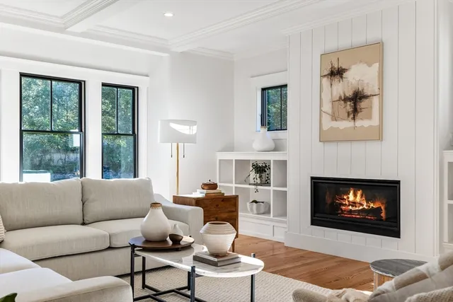 $2,395,000 | 2 Lily Lane, Wenham, MA 01984