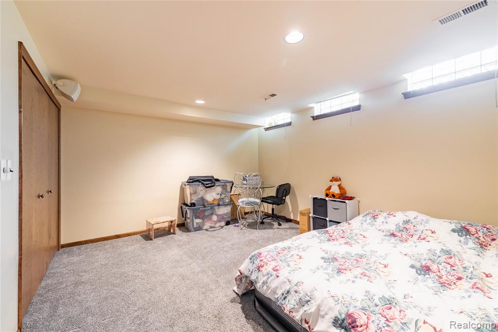 8511 Bridge Road Grosse Ile, MI 48138 - Photo 38 of 51 Gallery Image 38