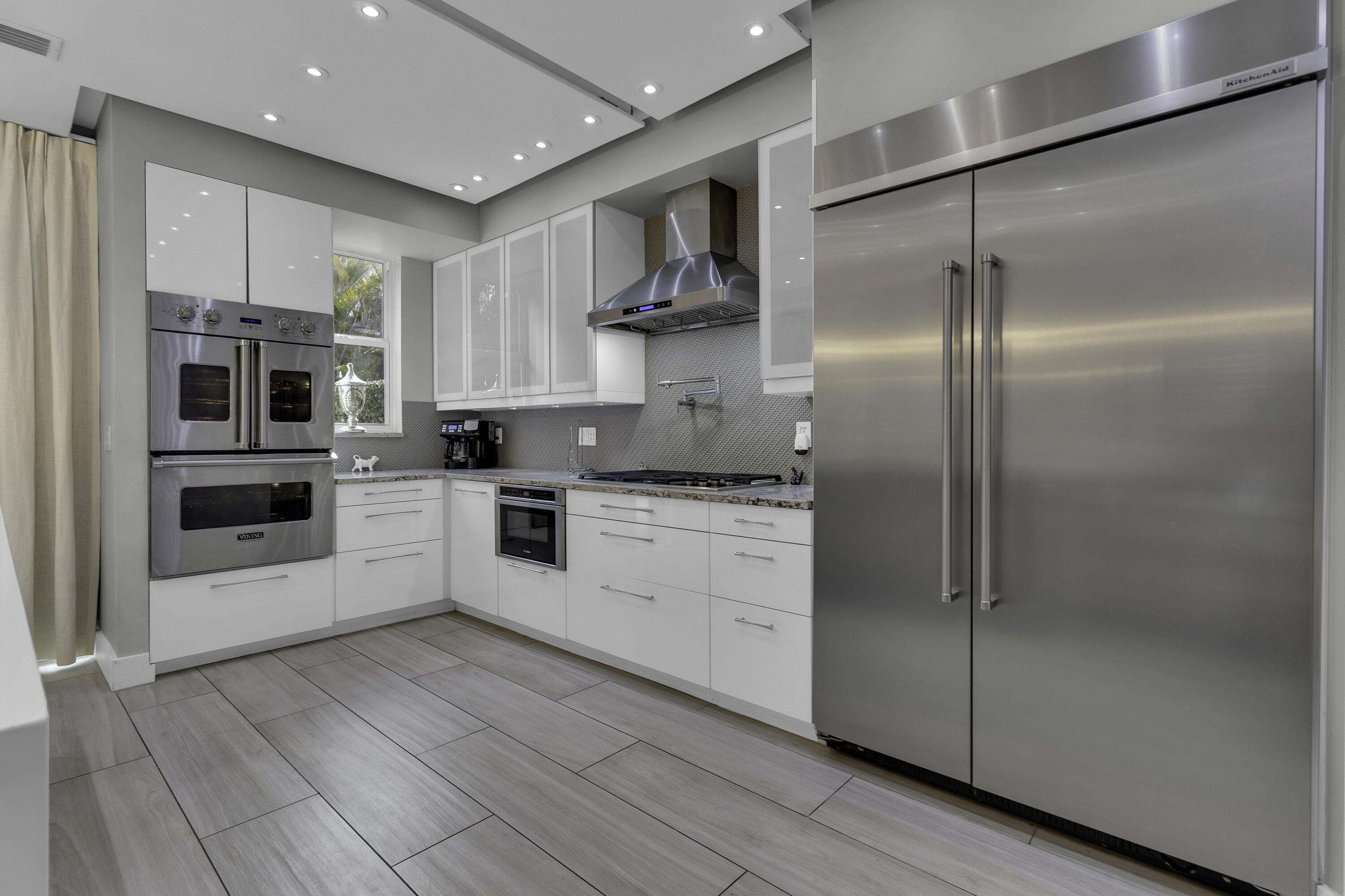 2550 Northwest 52nd Street Boca Raton, FL 33496 - Photo 8 of 53 1-9