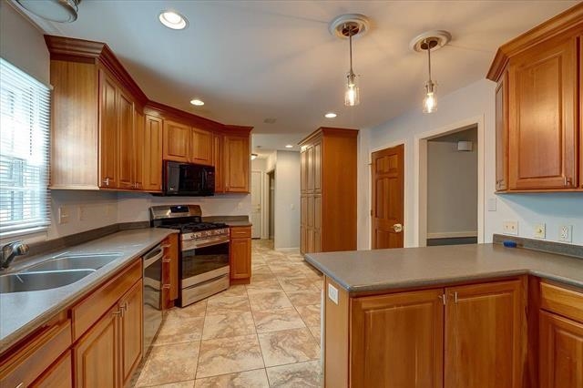 6317 Masthead Drive Madison, WI 53705 - Photo 19 of 67