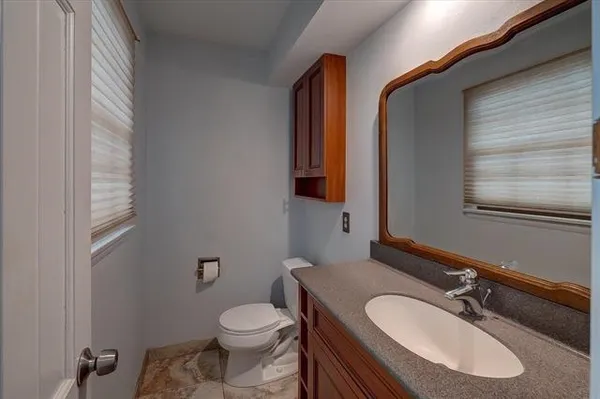 $3,900 | 6317 Masthead Drive, Madison, WI 53705