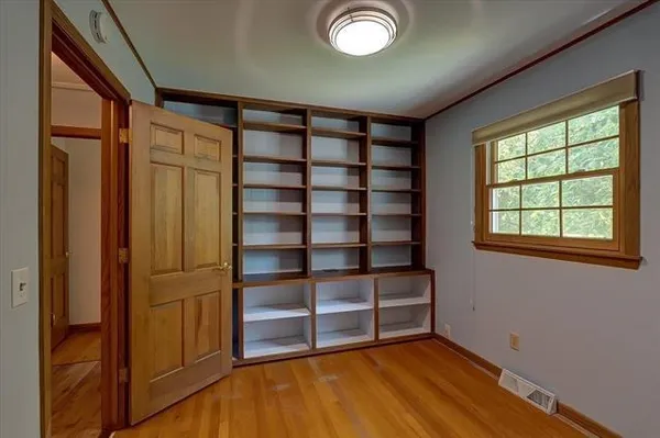 $3,900 | 6317 Masthead Drive, Madison, WI 53705