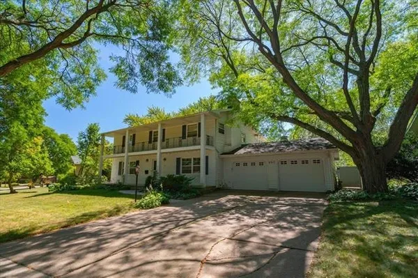 $3,900 | 6317 Masthead Drive, Madison, WI 53705