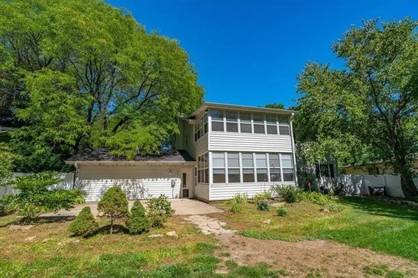 $3,900 | 6317 Masthead Drive, Madison, WI 53705