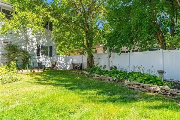 $3,900 | 6317 Masthead Drive, Madison, WI 53705