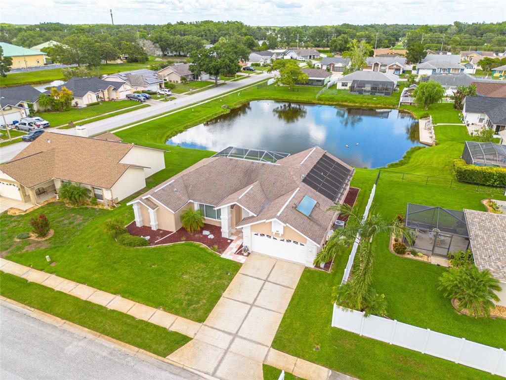 8811 Napa Loop New Port Richey, FL 34653 - Photo 2 of 40 Gallery Image 2