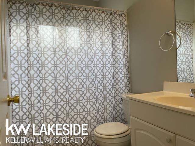 31801 Kelly Road, Unit 31 Fraser, MI 48026 - Photo 11 of 17