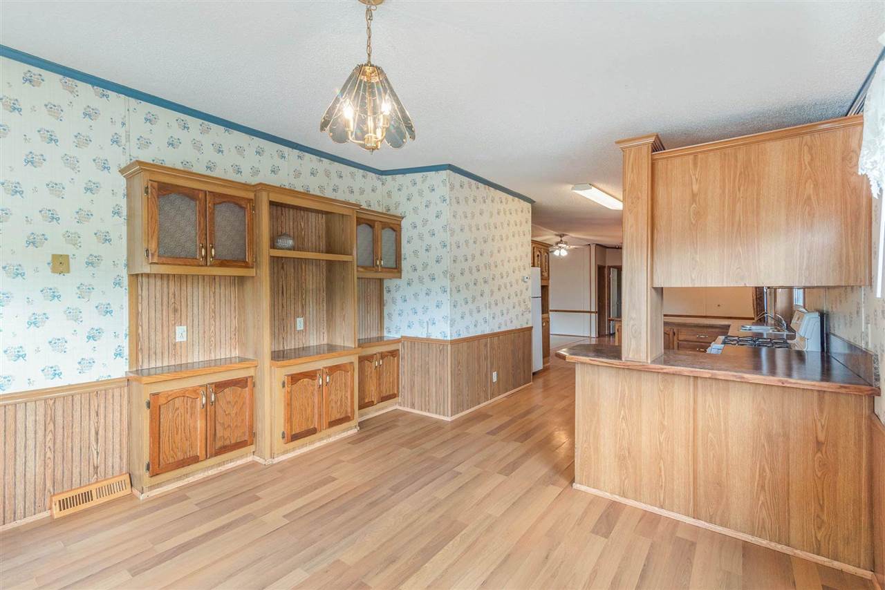 3484 East Pierson Road Flint, MI 48506 - Photo 9 of 20 50042843-8.JPG