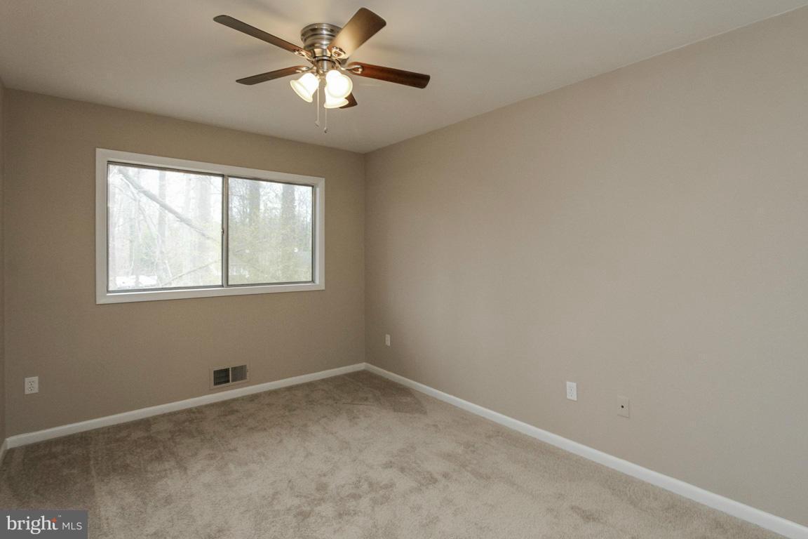 7231 Braddock Road Springfield, VA 22151 - Photo 18 of 30 Bedroom