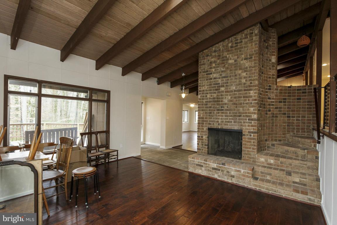7231 Braddock Road Springfield, VA 22151 - Photo 23 of 30 Family Room